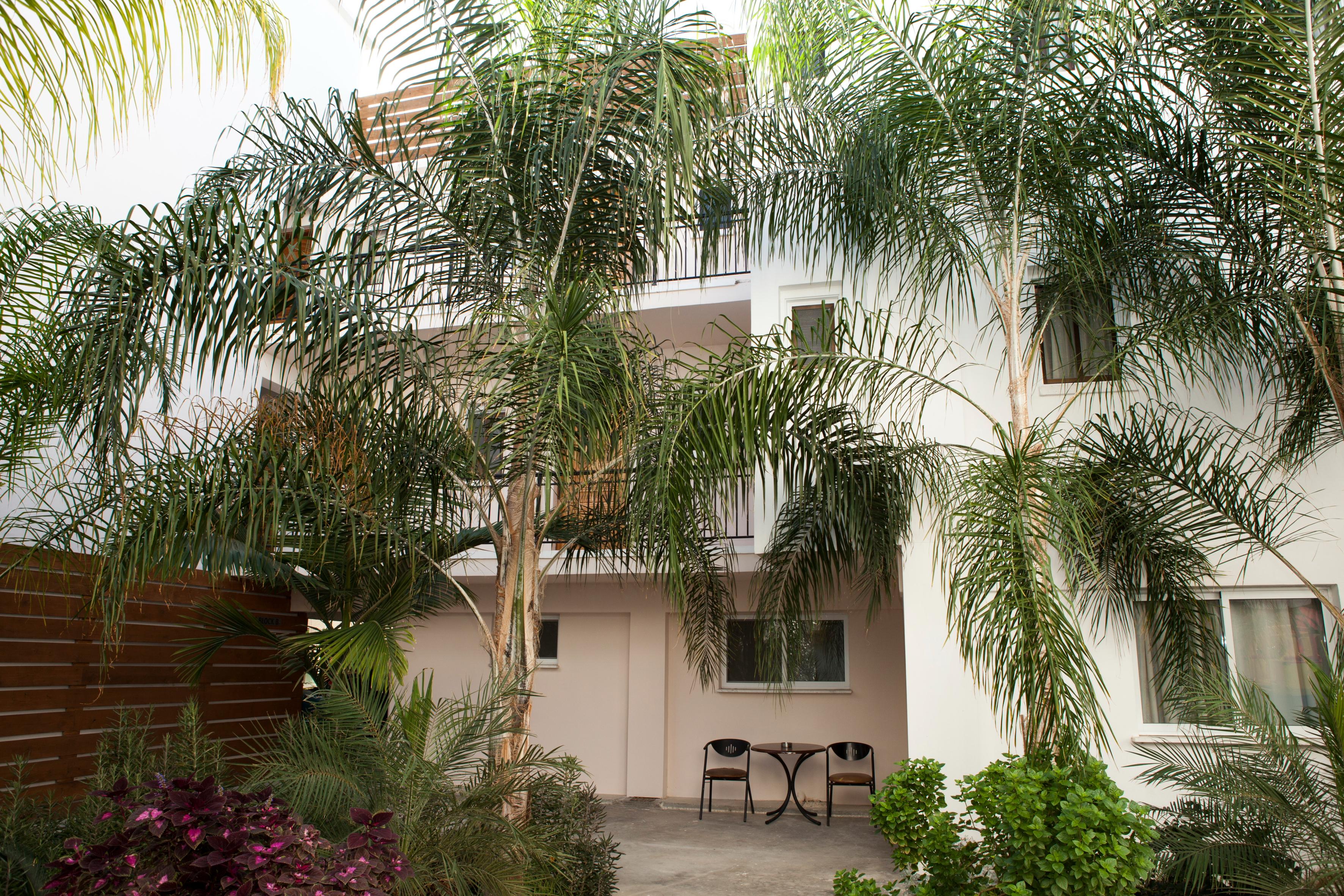Alecos Hotel Apartments Paphos Eksteriør bilde