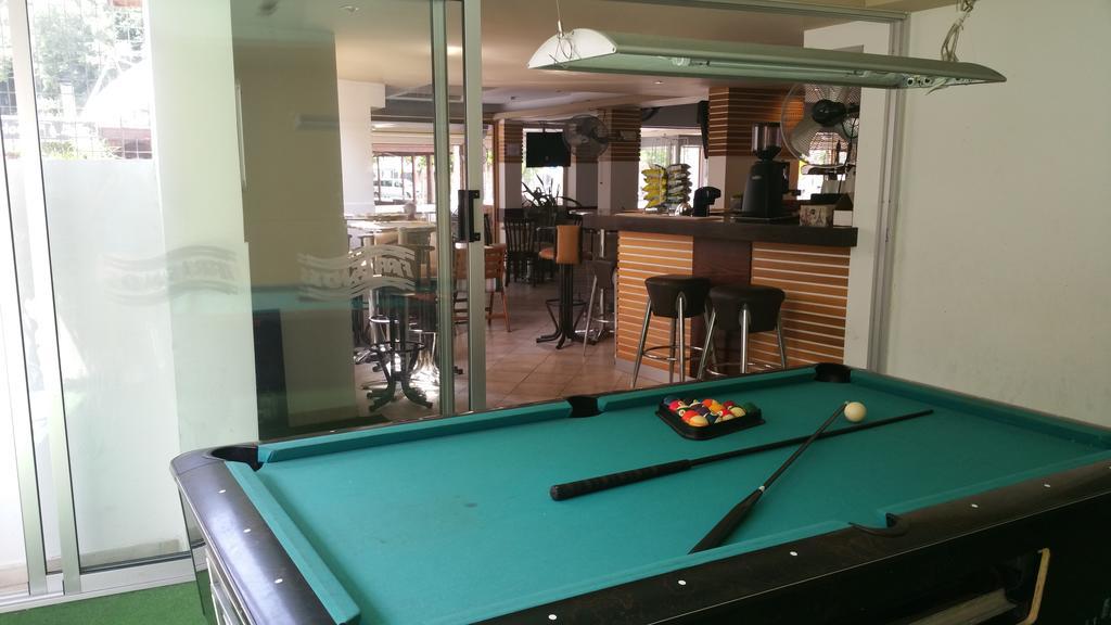 Alecos Hotel Apartments Paphos Eksteriør bilde