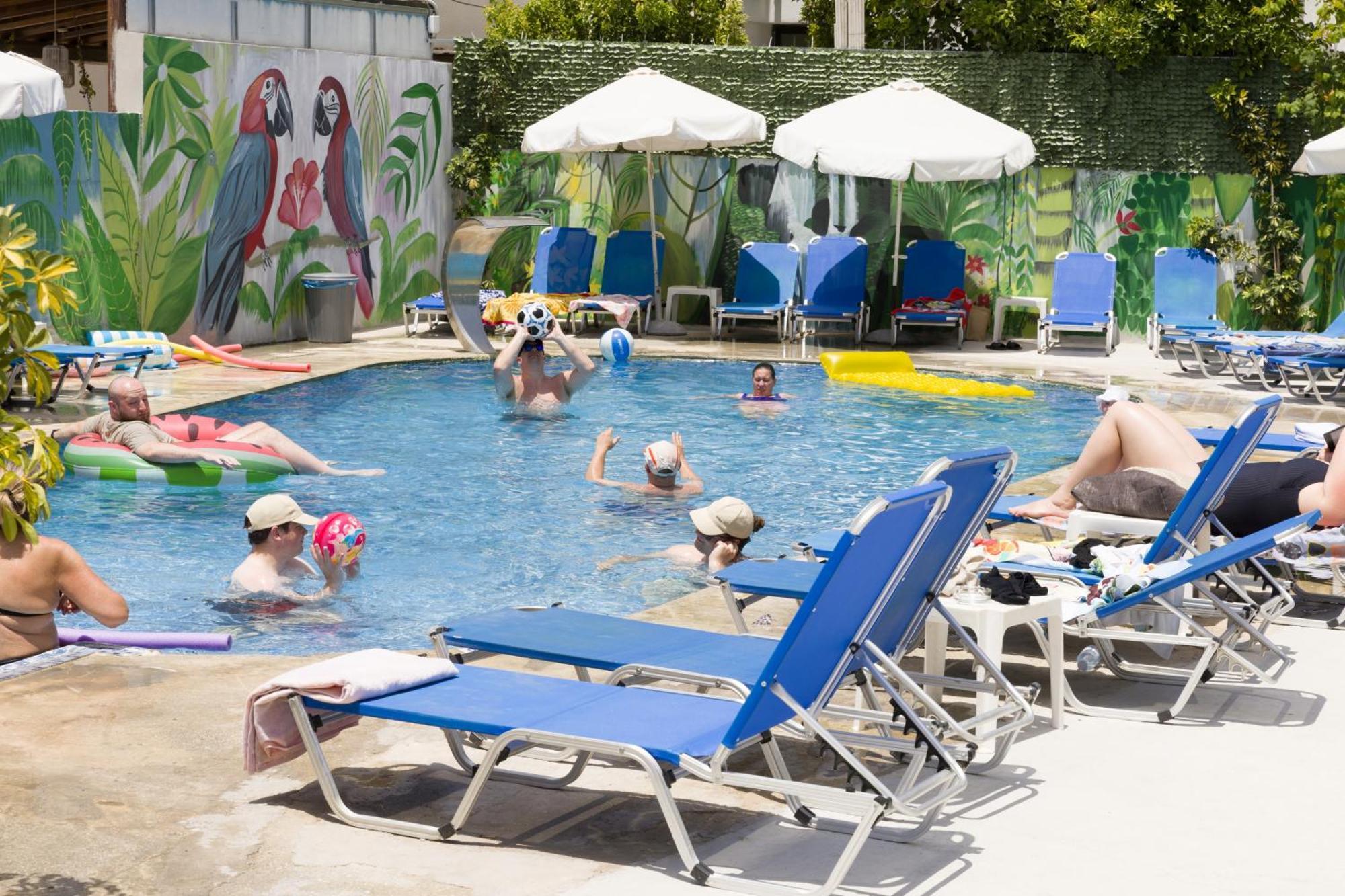 Alecos Hotel Apartments Paphos Eksteriør bilde